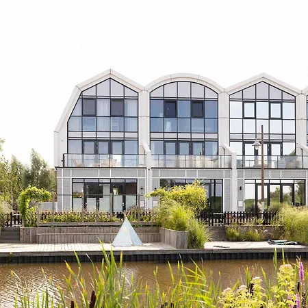 Amsterdam Castle Вилла Мёйден