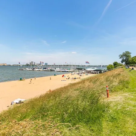 Amsterdam Castle Вилла