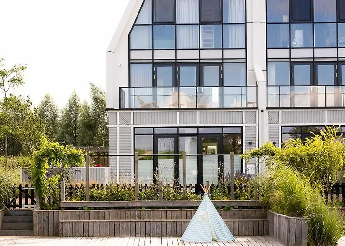 Amsterdam Castle Muiden