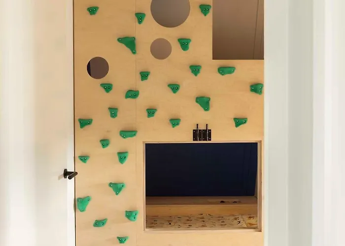 Villa Amsterdam Castle