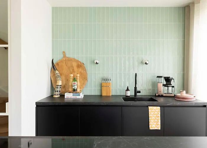 Villa Amsterdam Castle *