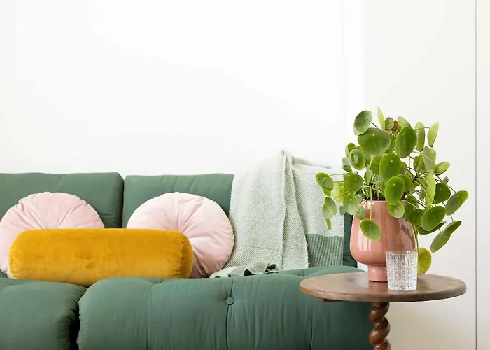 Villa Amsterdam Castle *