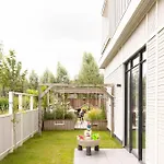 Villa Amsterdam Castle *